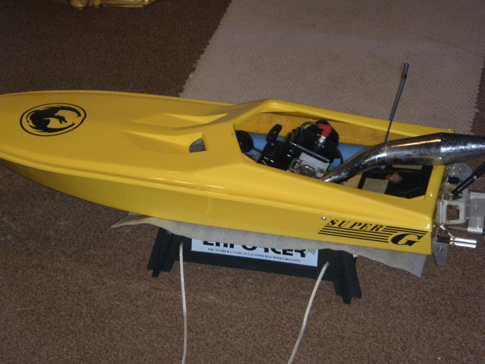 Attachment browser SUPER G Enforcer RC Gas Boat 007.jpg by